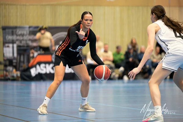 Basketettan Dam, Pirates vs Malbas