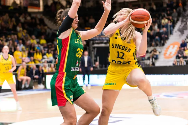 Matilda Ekh, Forward