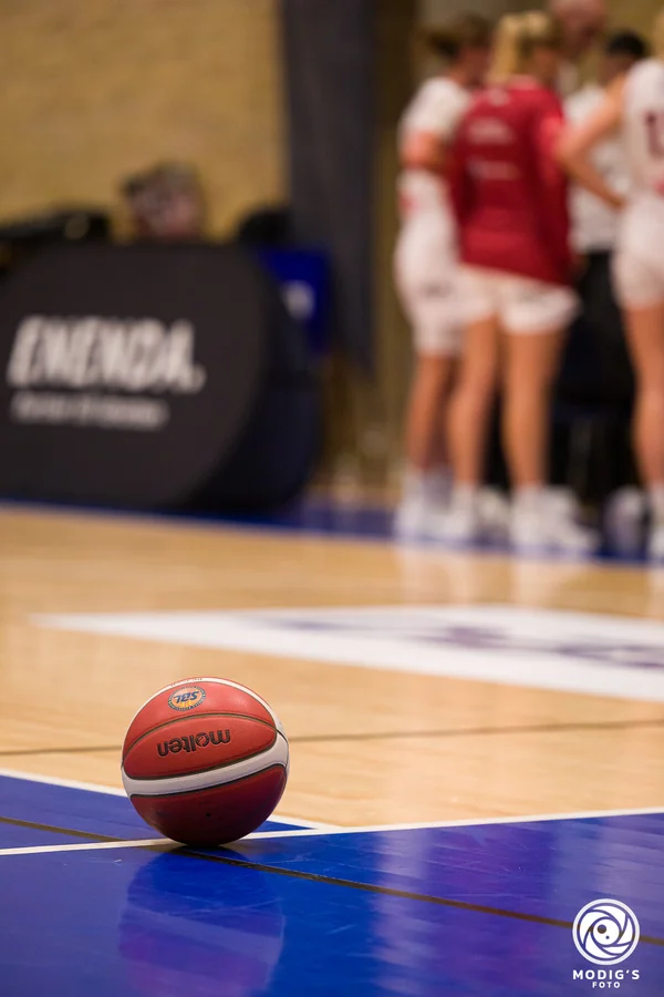 Bild 6 från SBL Dam Malbas Brahe 11 okt