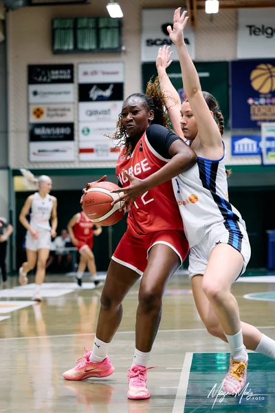 Fatou Badjie (12)
